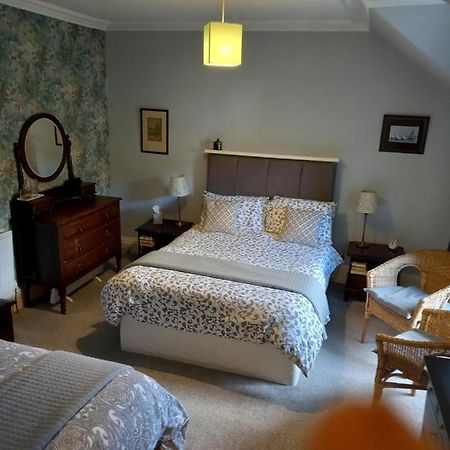 The Tushielaw Inn Selkirk Extérieur photo