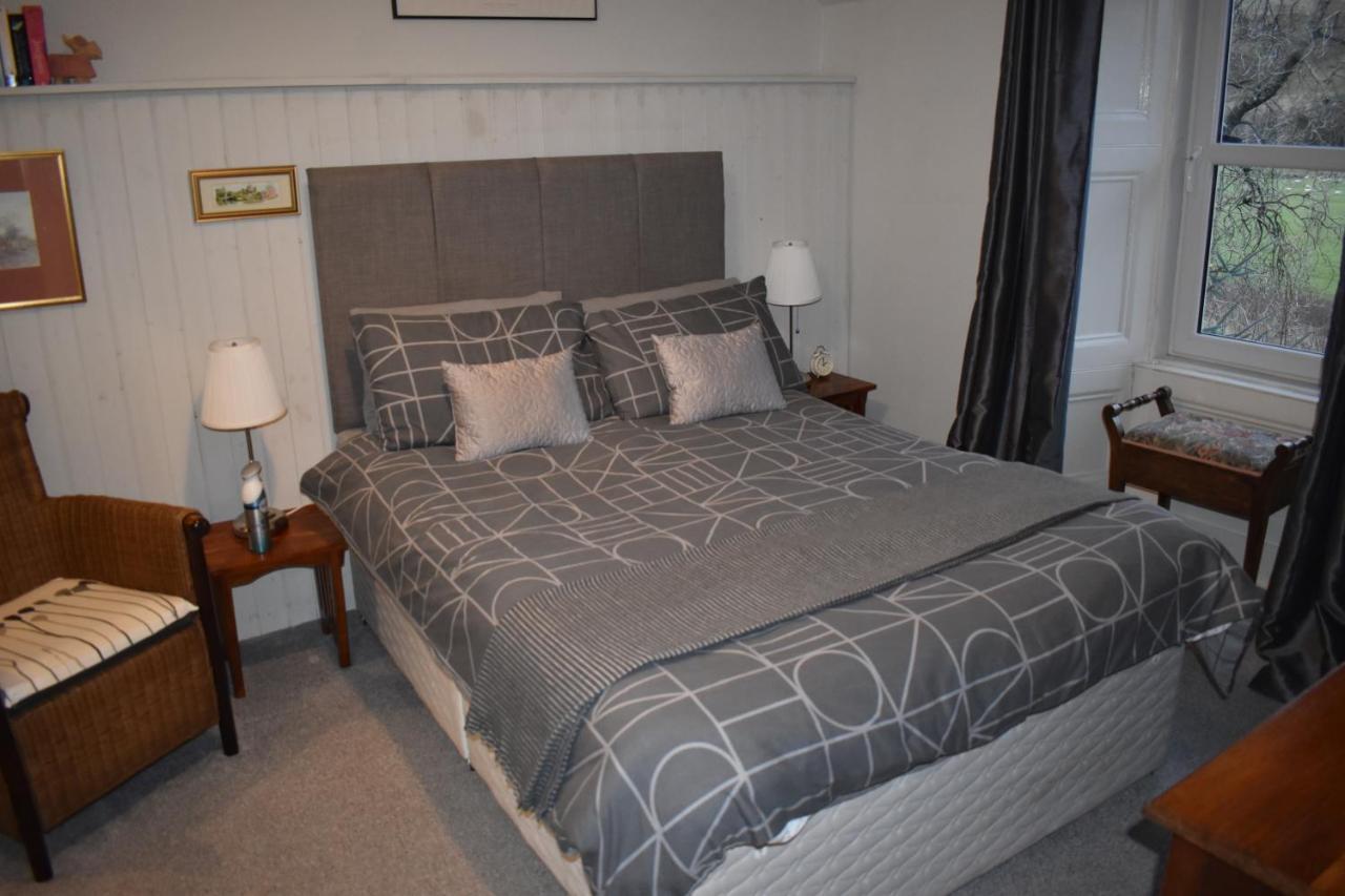 The Tushielaw Inn Selkirk Extérieur photo